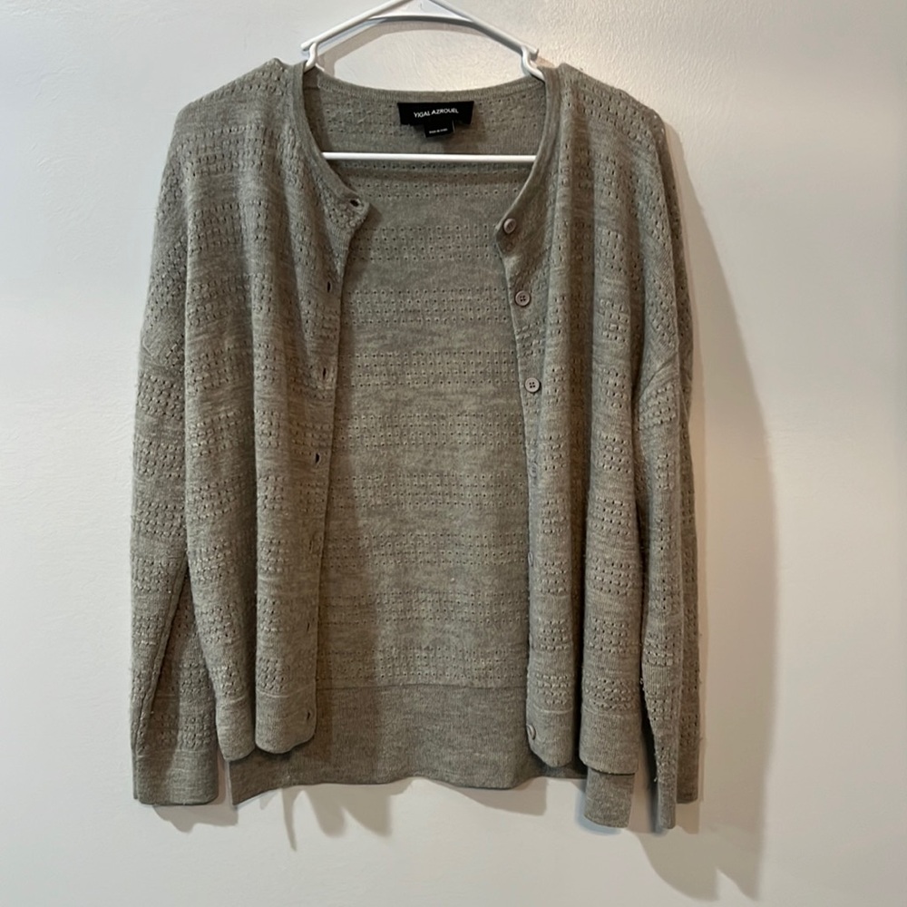 Yigal Azrouel 100% Cashmere Cardigan size small grey full button up